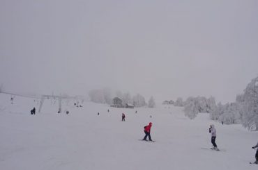 Turism de-o zi pe Semenic! M-aş muta pe pârtie!