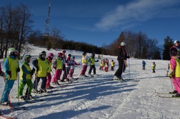 S-a încheiat tabăra de schi de pe Semenic