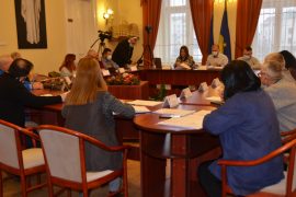 Din Centru în Teiuș! Patinoarul și Târgul de Crăciun își schimbă locația!