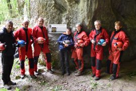 60 de ani dedicați frumuseții ascunse