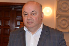 Damian îi îndeamnă pe cărăşeni să facă centre de colectare