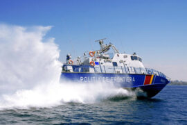 Frontiera primește 10 milioane să-și tragă bărcile la mal