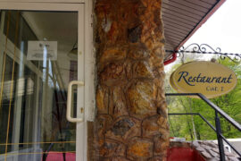 Sezon turistic amânat la Hotel Turist