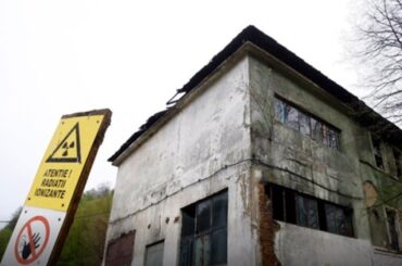 Au scăzut radiațiile la Lișava, dar tot mari sunt