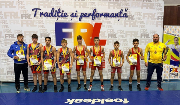 Rezultate excelente pentru luptătorii reșițeni de U15 și U17